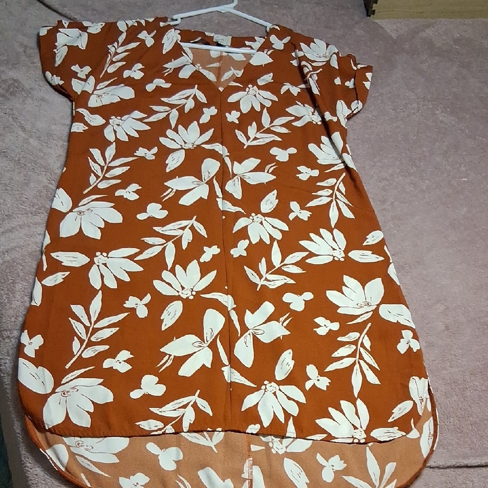 a new day Orange and White Floral Tunic Top